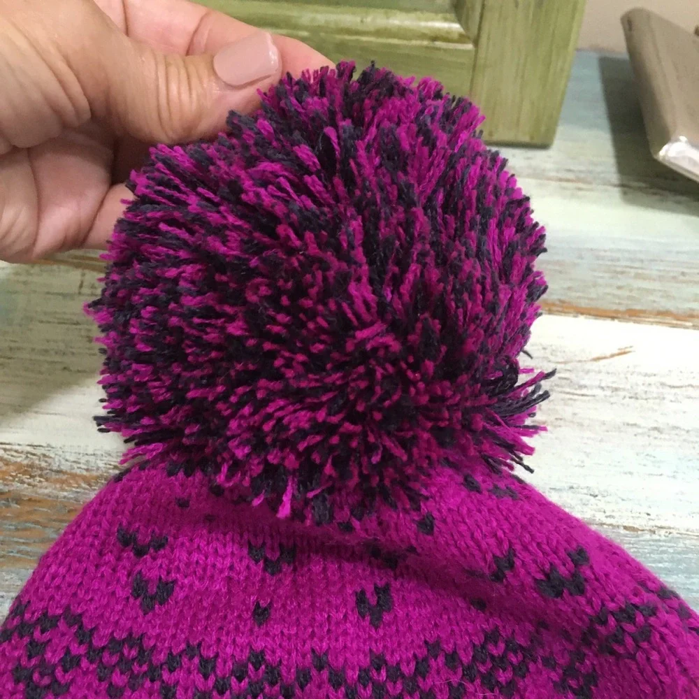 Columbia Kids' Unisex Purple and Black Pom-Pom Beanie One Size